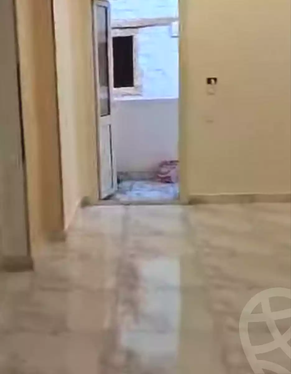 https://aqarmap.com.eg/ar/listing/7061583-for-sale-cairo-ain-shams-ain-shams-el-sharkia-el-eshrein-stt