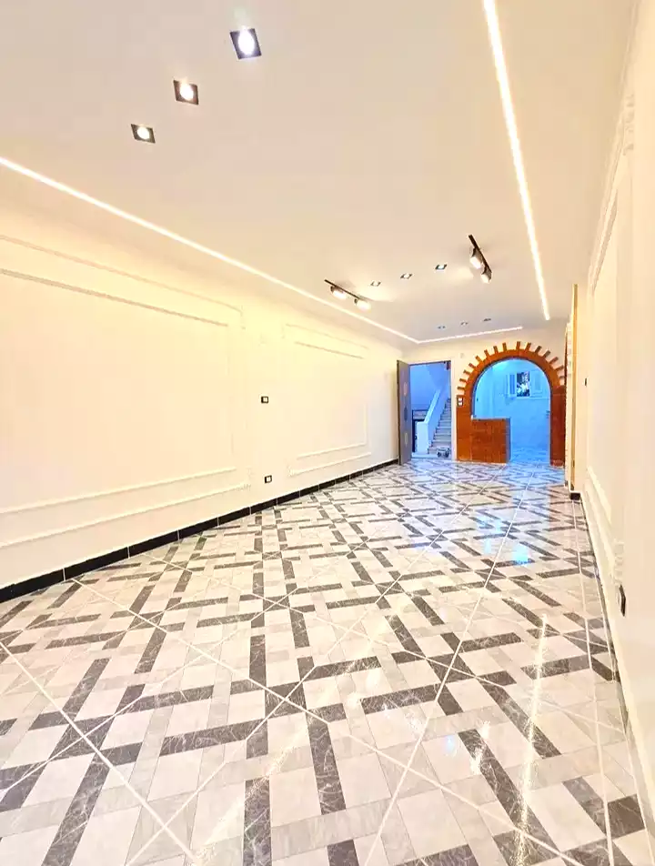 https://aqarmap.com.eg/ar/listing/7061976-for-sale-alexandria-al-agamy-shataa-el-nakheel