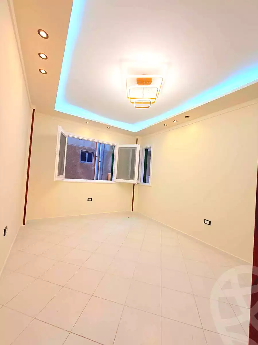 https://aqarmap.com.eg/en/listing/7062097-for-sale-alexandria-al-agamy-shataa-el-nakheel