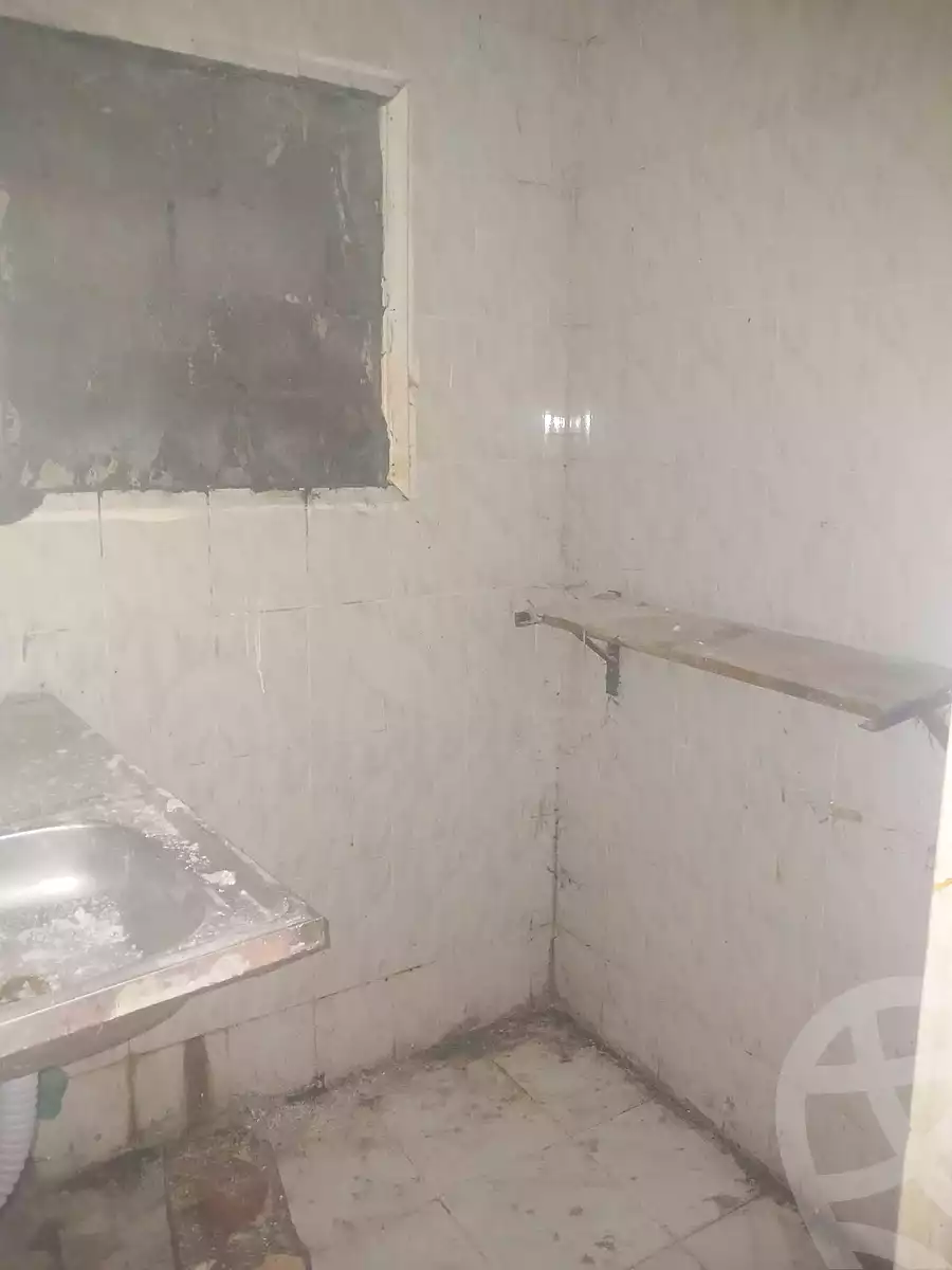 https://aqarmap.com.eg/ar/listing/7059084-for-sale-alexandria-al-agamy-el-hanouvel