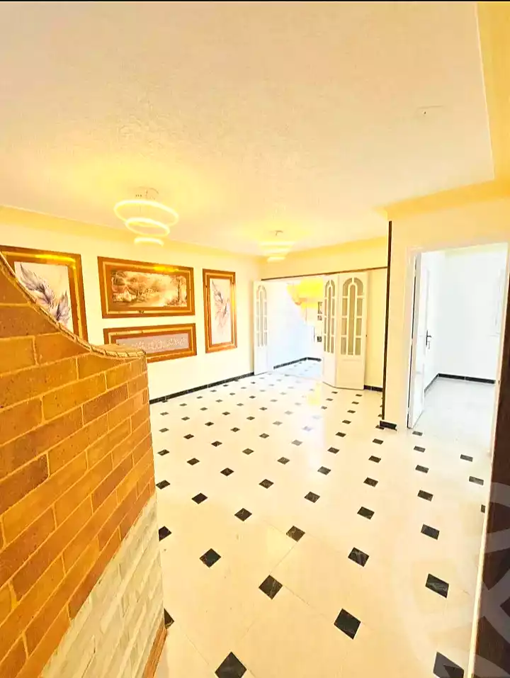 https://aqarmap.com.eg/ar/listing/7062297-for-sale-alexandria-al-agamy-shataa-el-nakheel
