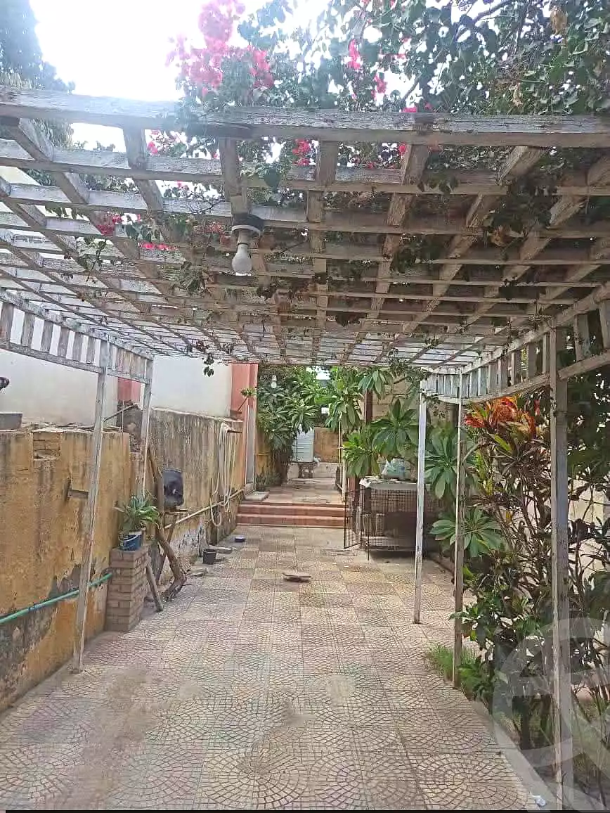 https://aqarmap.com.eg/ar/listing/7062567-for-sale-alexandria-al-agamy-lbytsh-shahr-al-assal-st