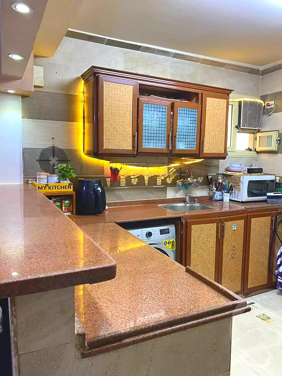https://aqarmap.com.eg/ar/listing/7062612-for-sale-cairo-ain-shams-yaacoub-boutros-st