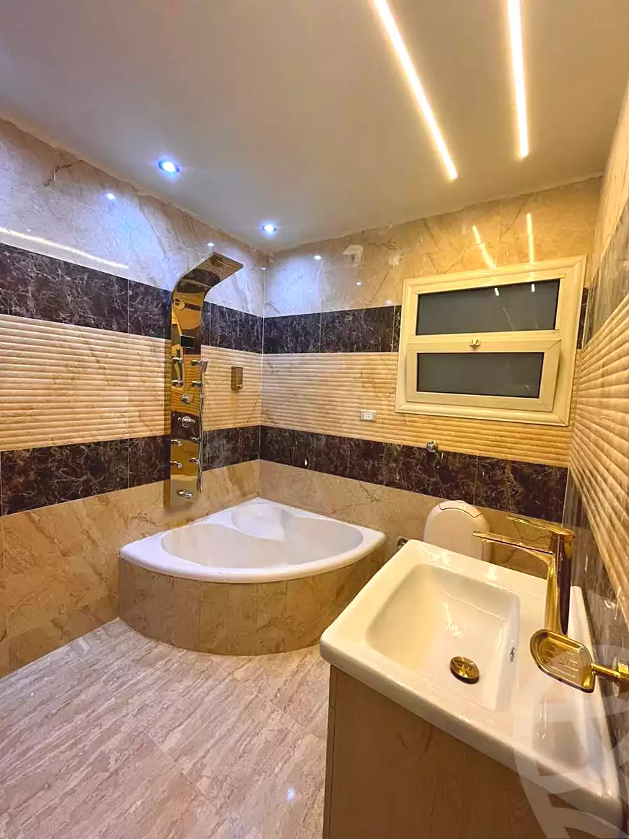 https://aqarmap.com.eg/en/listing/7062628-for-sale-alexandria-al-agamy-lbytsh-bianchiii