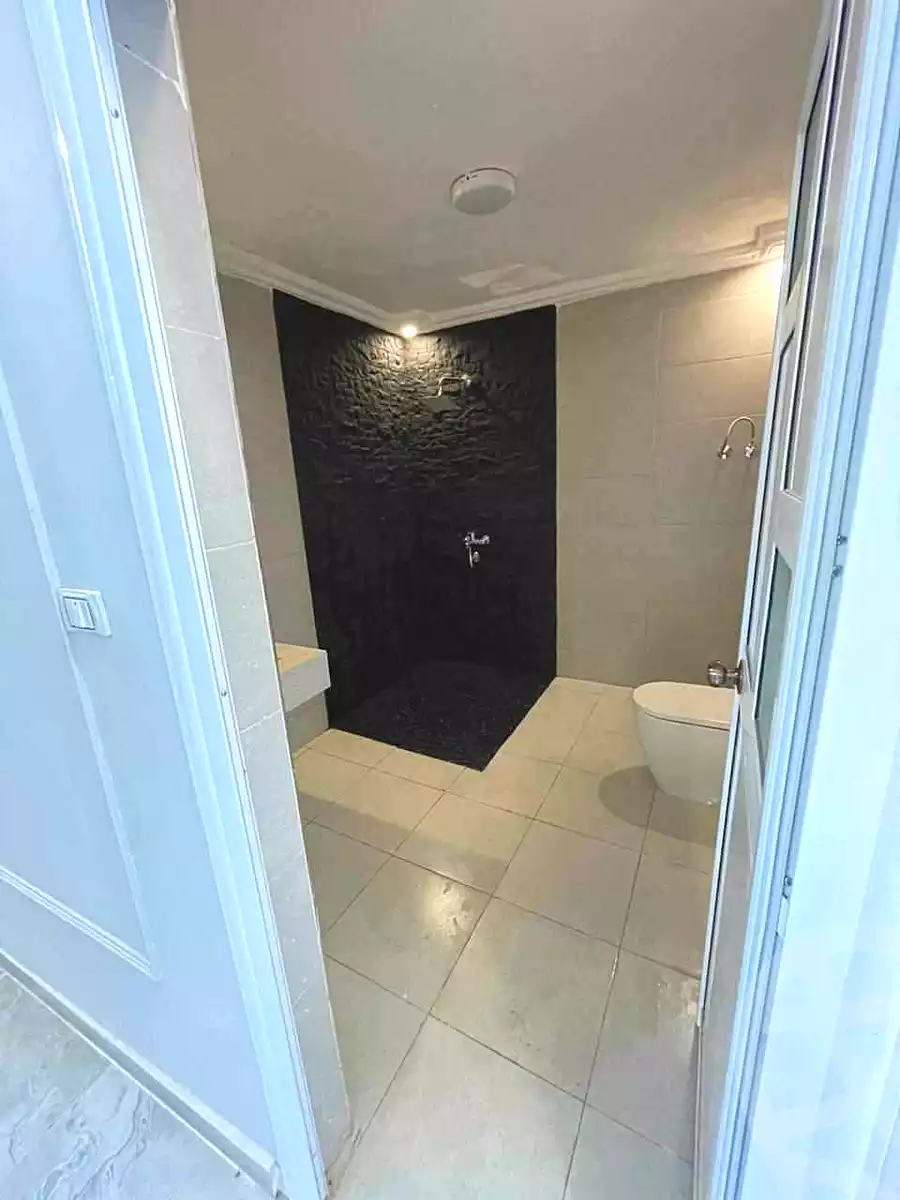 https://aqarmap.com.eg/ar/listing/7062676-for-sale-alexandria-al-agamy-el-hanouvel