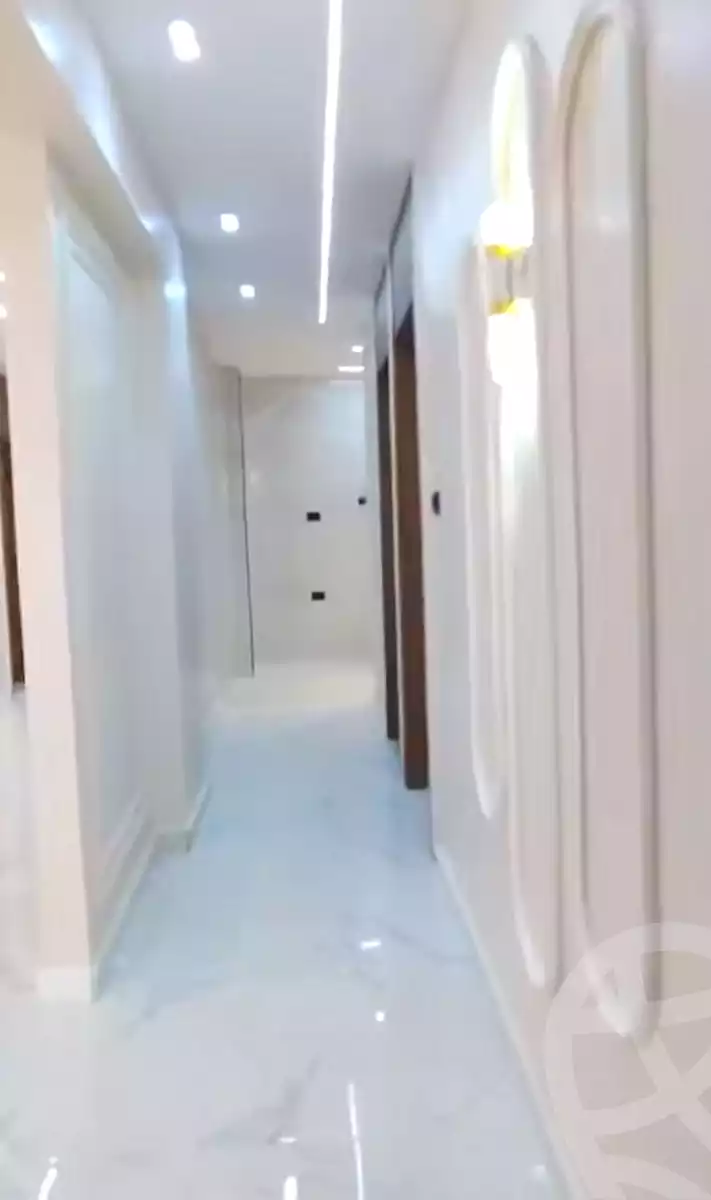 https://aqarmap.com.eg/en/listing/7062661-for-sale-alexandria-al-agamy-el-hanouvel-kasr-al-quiri-st-1