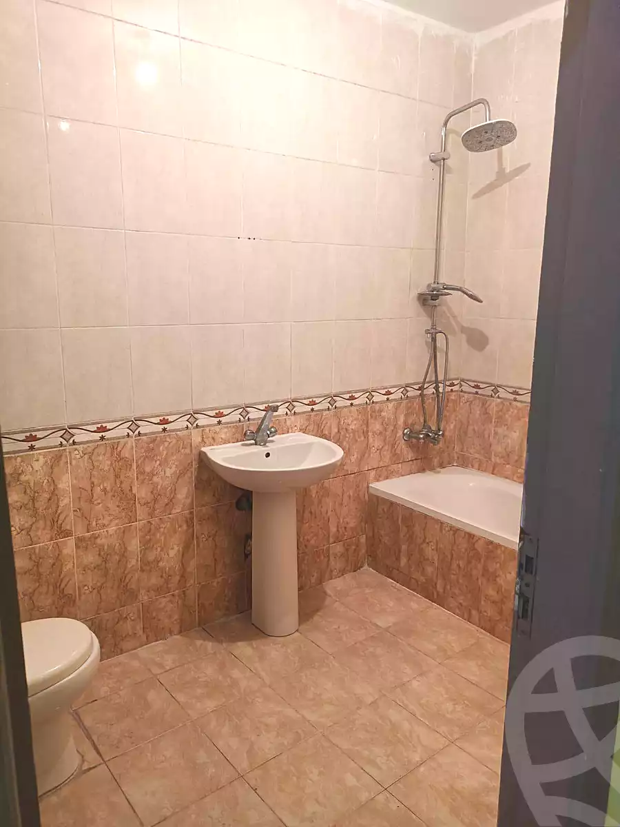https://aqarmap.com.eg/en/listing/7059102-for-rent-cairo-ain-shams-alf-maskn