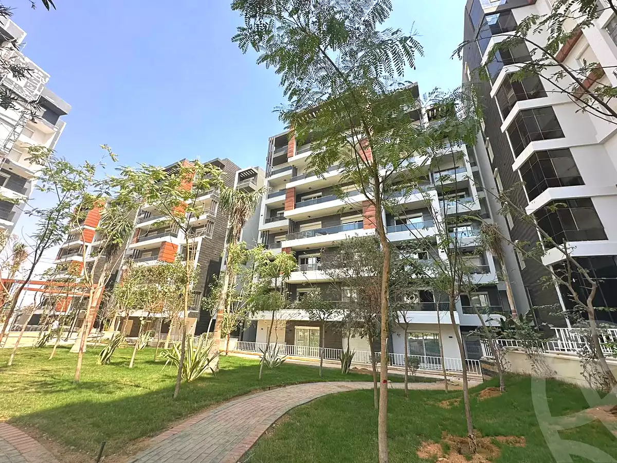 https://aqarmap.com.eg/ar/listing/7062919-for-sale-cairo-new-administrative-capital-r7-la-capitale
