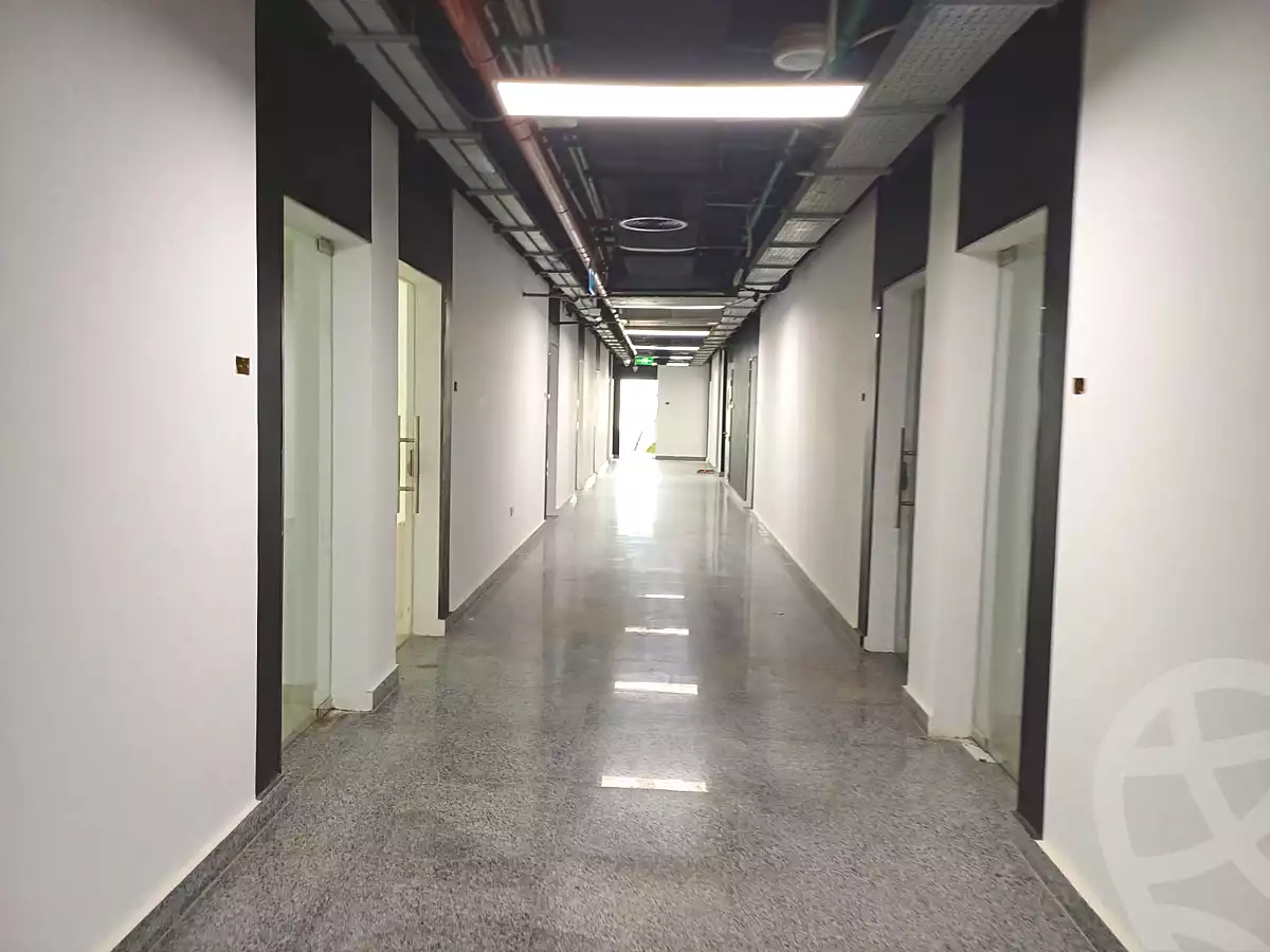 https://aqarmap.com.eg/ar/listing/7063031-for-rent-cairo-el-sheikh-zayed-city-compounds-sntrw-zyd-mwl