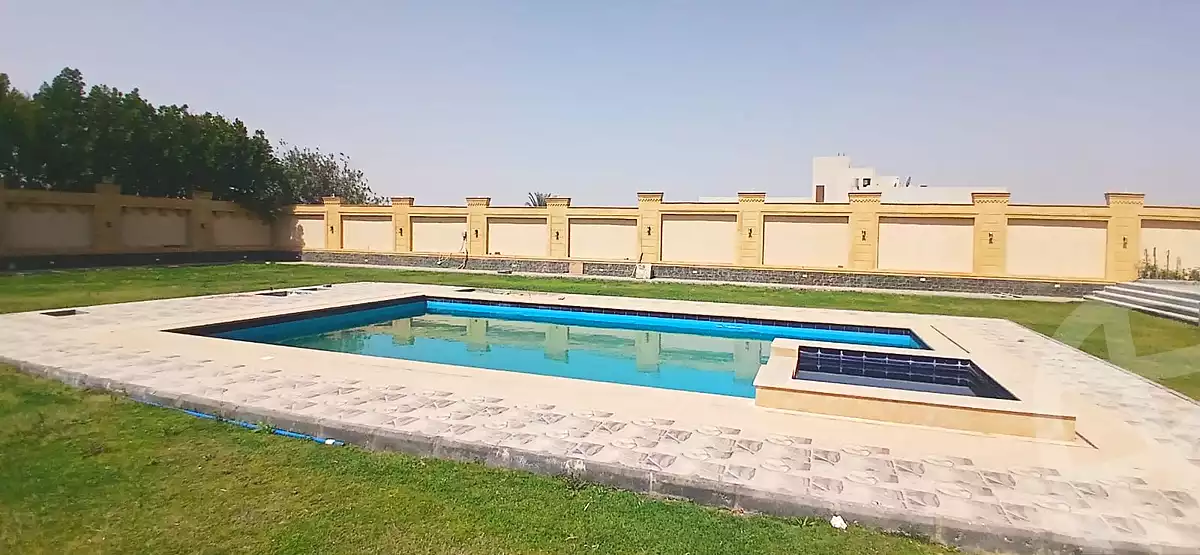https://aqarmap.com.eg/ar/listing/7051714-for-sale-cairo-el-sheikh-zayed-city-compounds-ofok-1