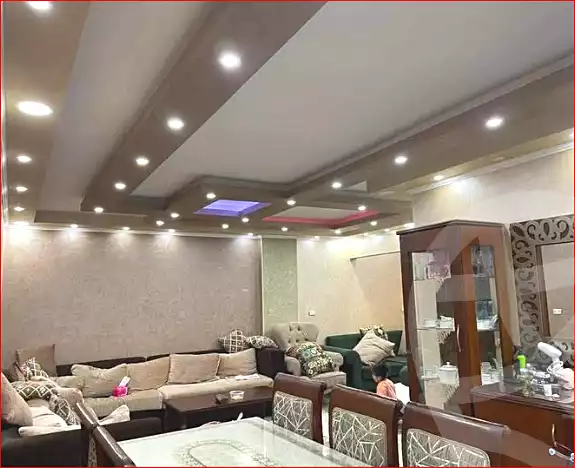 https://aqarmap.com.eg/ar/listing/7063285-for-sale-cairo-helwan-helwan-el-sharkeya-zaki-hawas-st