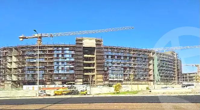 https://aqarmap.com.eg/ar/listing/7063114-for-sale-cairo-new-cairo-compounds-lyk-ryzydns-lmrsm-llttwyr