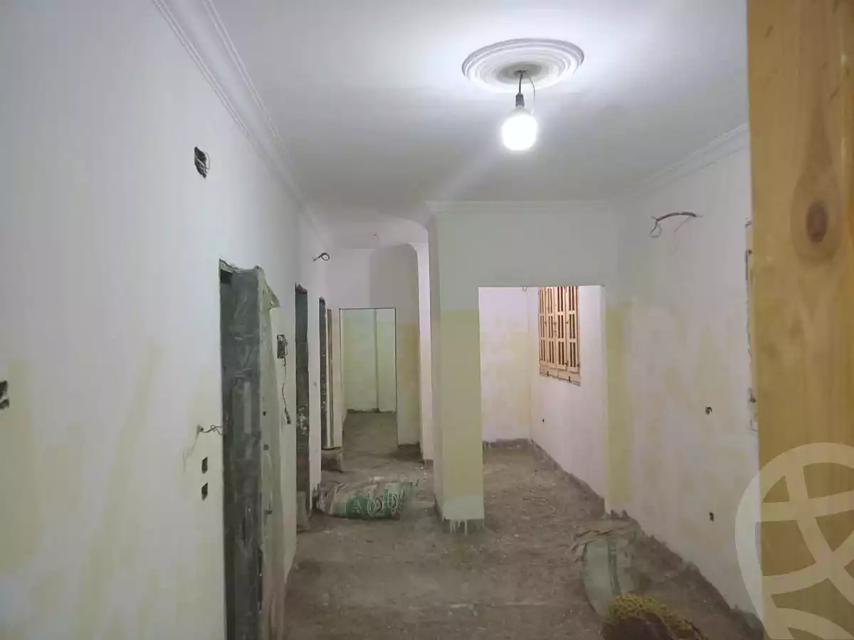 https://aqarmap.com.eg/en/listing/7063544-for-sale-cairo-helwan-hadayek-helwan-el-eshrein-st