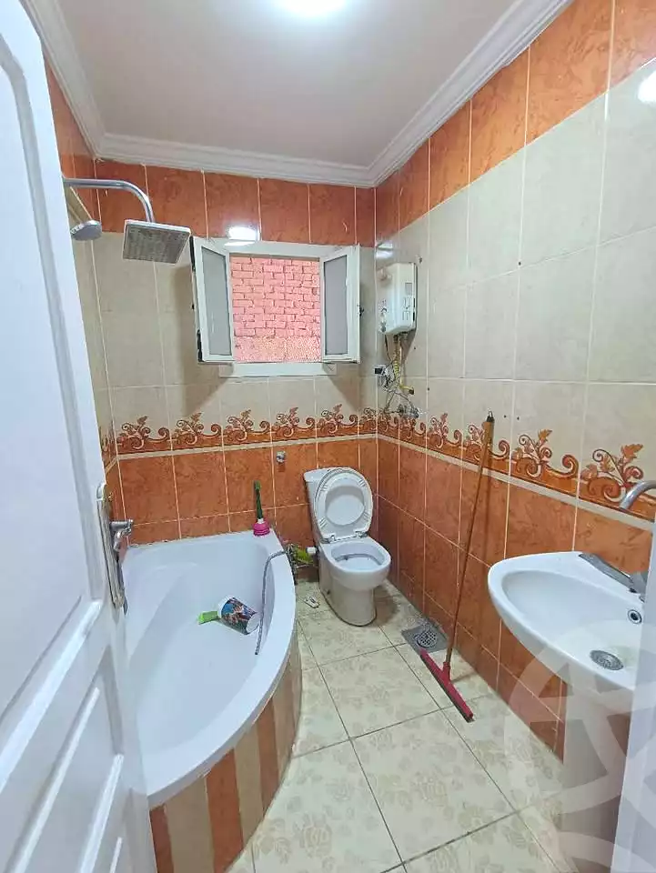 https://aqarmap.com.eg/ar/listing/7063611-for-sale-alexandria-el-asafra-l-sfr-bhry