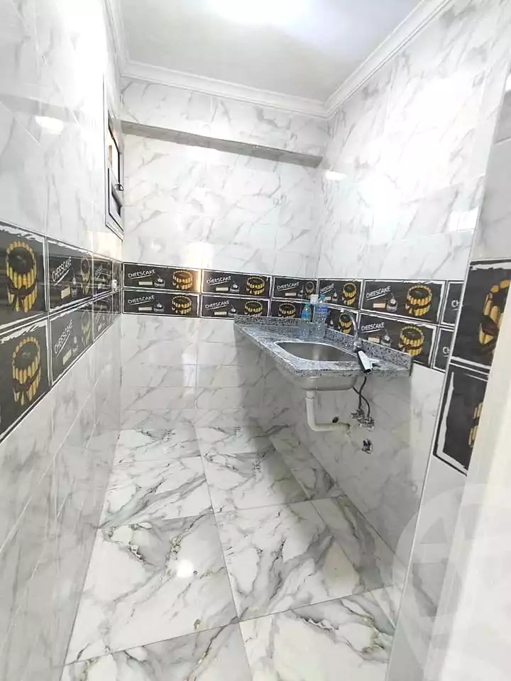 https://aqarmap.com.eg/ar/listing/7063750-for-sale-alexandria-el-asafra-shr-45
