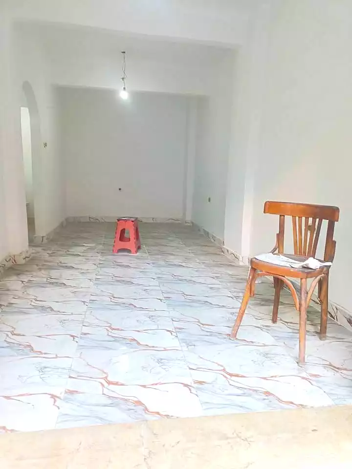 https://aqarmap.com.eg/ar/listing/7063813-for-sale-alexandria-el-asafra-l-sfr-qbly-street-12