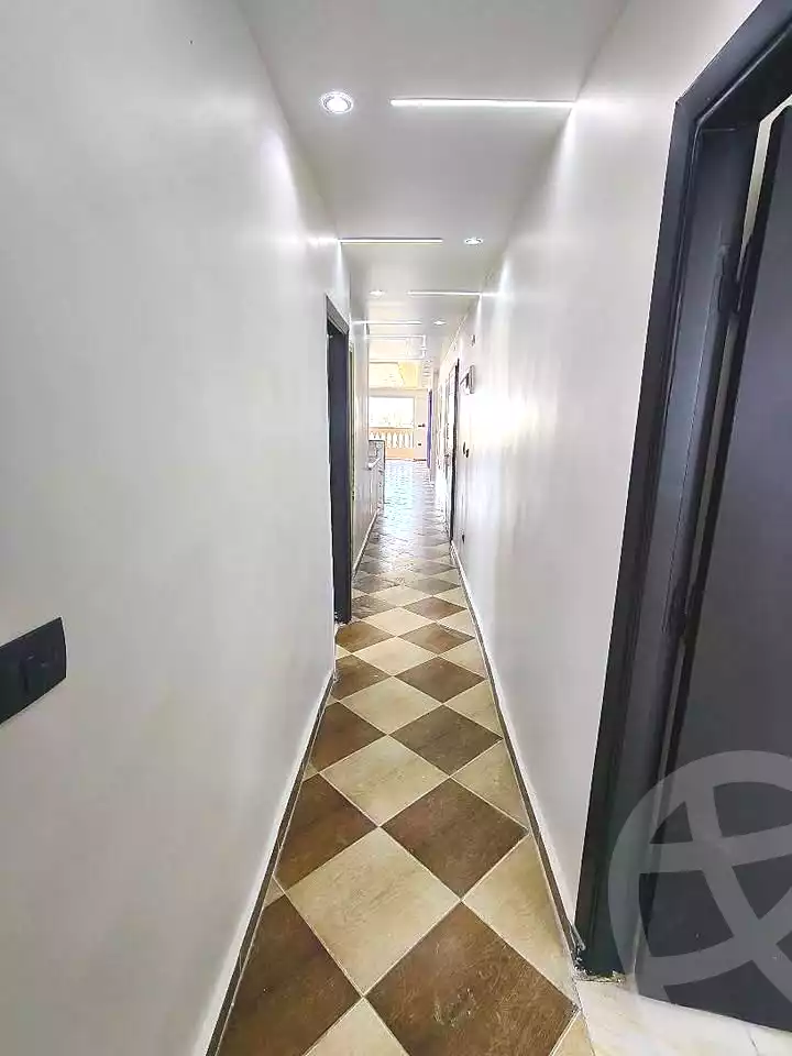 https://aqarmap.com.eg/ar/listing/7064062-for-sale-alexandria-sydy-bshr-sydy-bshr-qbly