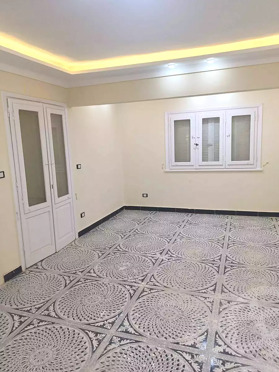 https://aqarmap.com.eg/ar/listing/7064061-for-sale-alexandria-al-agamy-el-kilo-21