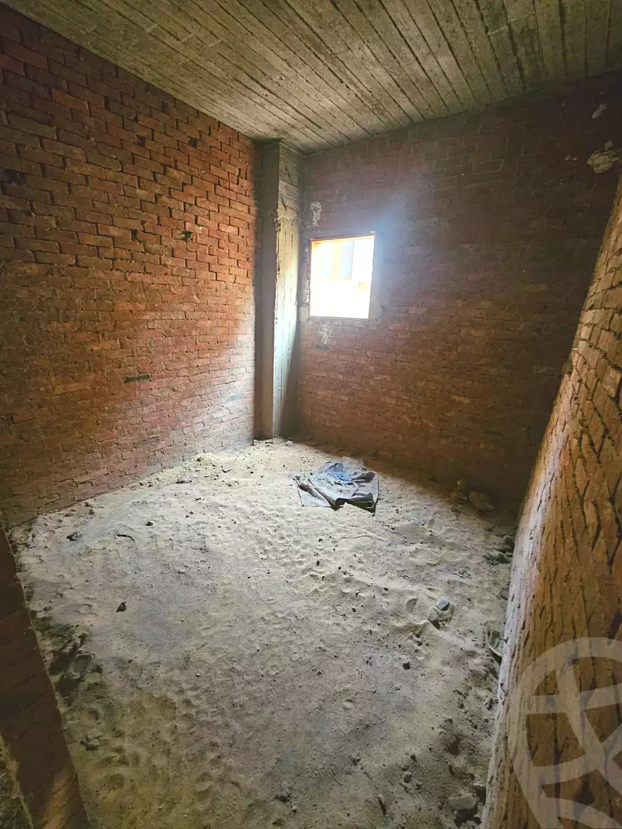 https://aqarmap.com.eg/ar/listing/7064448-for-sale-cairo-new-cairo-el-ahyaa-fourth-neighborhood-street-1