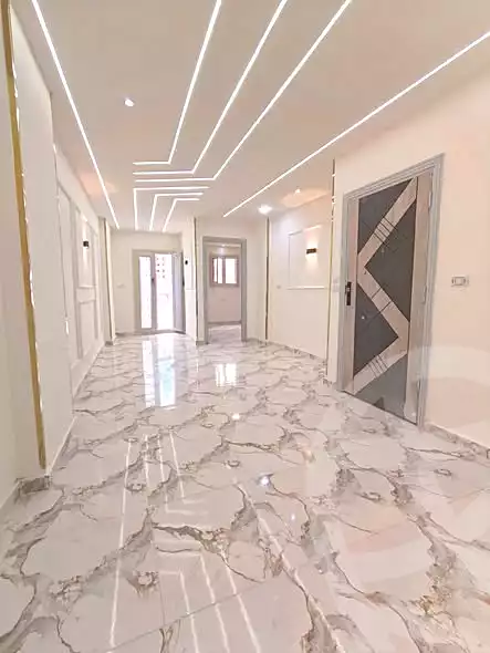 https://aqarmap.com.eg/ar/listing/7064843-for-sale-alexandria-sydy-bshr-shr-mlk-hfny