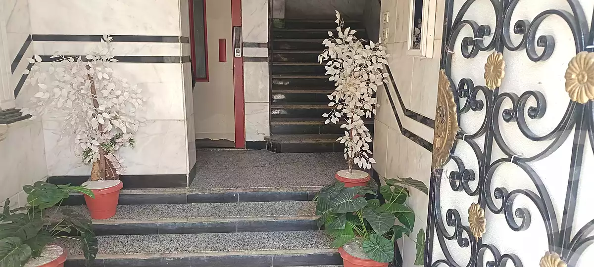 https://aqarmap.com.eg/ar/listing/7064949-for-sale-cairo-shoubra-rod-el-farag-shr-dnshwy