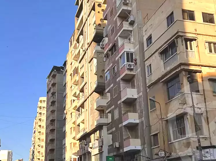 https://aqarmap.com.eg/ar/listing/7064981-for-sale-alexandria-fleming-abd-el-fattah-el-taweel-st