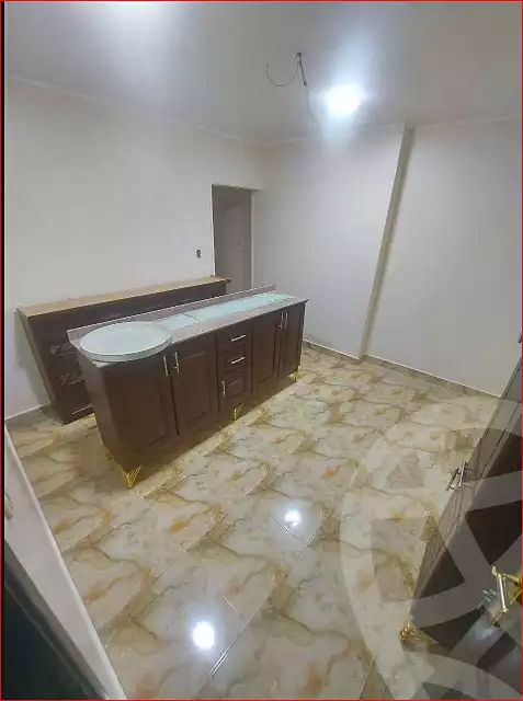 https://aqarmap.com.eg/ar/listing/7065141-for-sale-cairo-helwan-helwan-el-sharkeya-ismael-kamel-st