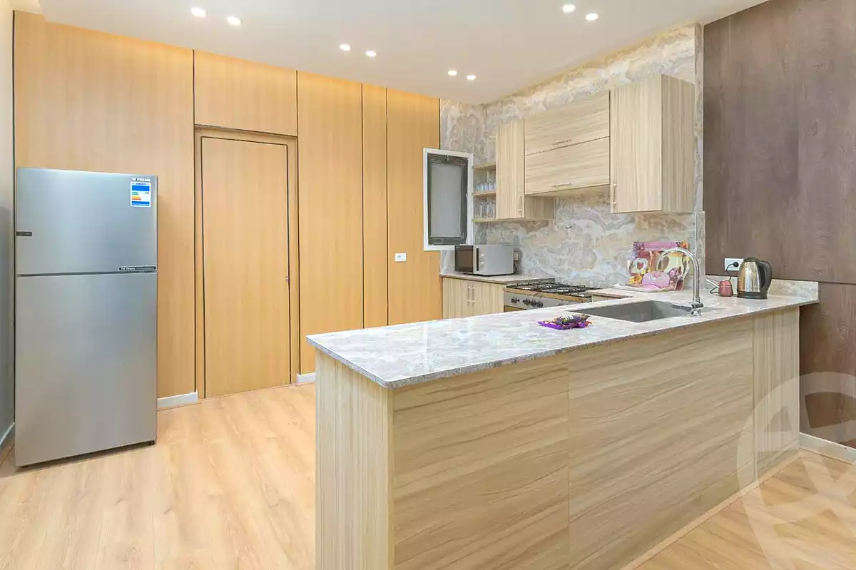 https://aqarmap.com.eg/en/listing/7065181-for-rent-cairo-new-cairo-compounds-lakeview-residence