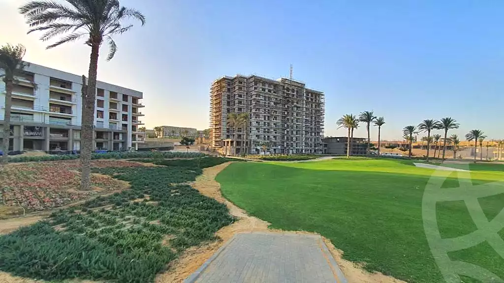 https://aqarmap.com.eg/ar/listing/7065299-for-sale-cairo-mokattam-compounds-uptown-cairo-golf-residences-uptown-cairo