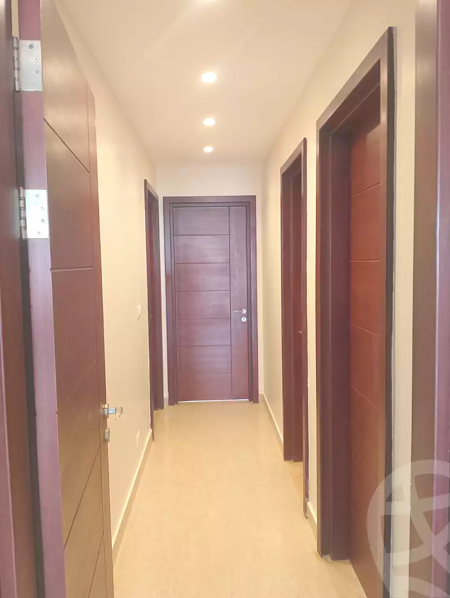 https://aqarmap.com.eg/ar/listing/7065300-for-rent-cairo-new-cairo-compounds-hyde-park-park-corner-hyde-park