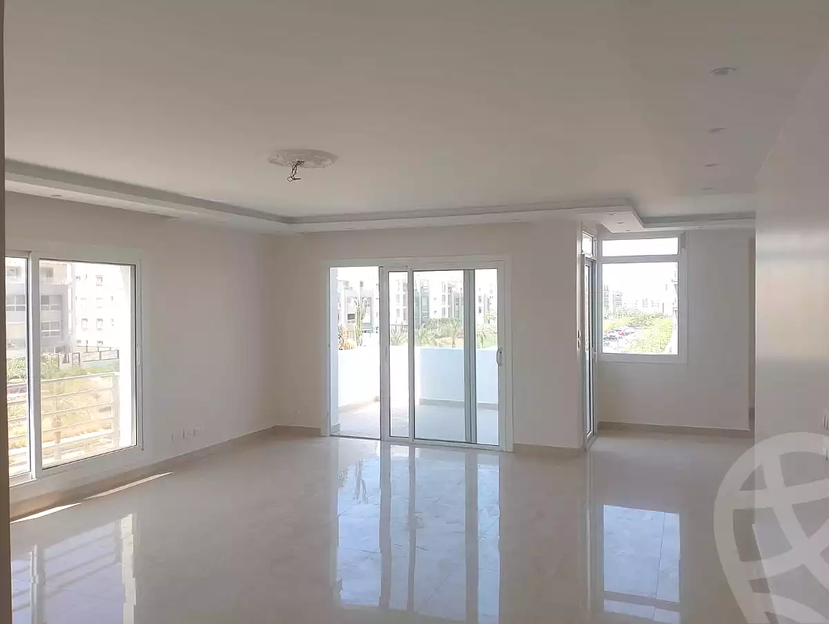 https://aqarmap.com.eg/ar/listing/7065300-for-rent-cairo-new-cairo-compounds-hyde-park-park-corner-hyde-park