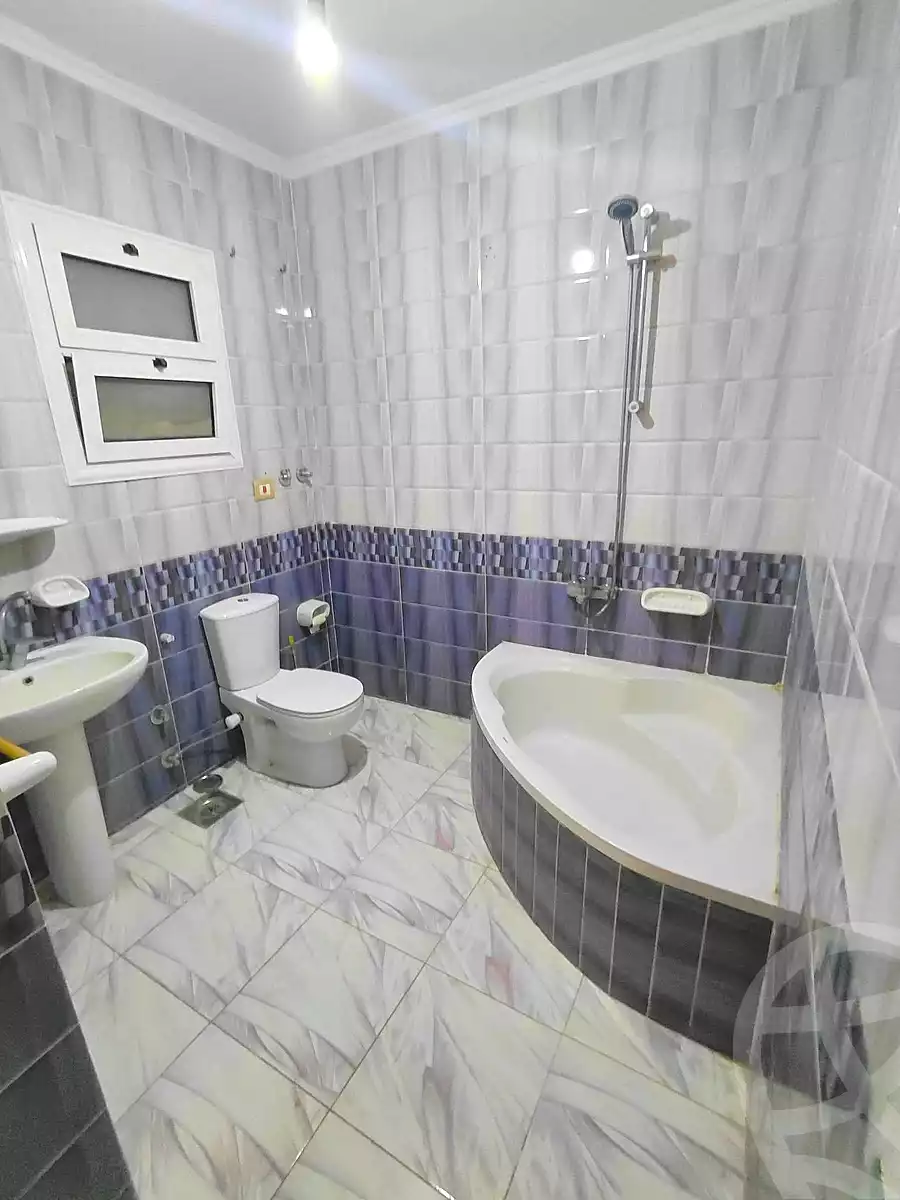 https://aqarmap.com.eg/en/listing/7065395-for-sale-alexandria-sydy-bshr-sydy-bshr-bhry-khalil-hamada-st