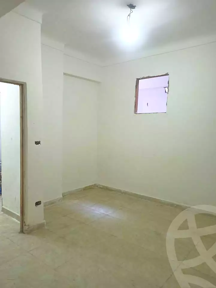 https://aqarmap.com.eg/ar/listing/7065438-for-sale-alexandria-sydy-bshr-sydy-bshr-bhry-shr-mhmwd-l-yswy