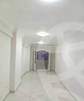 https://aqarmap.com.eg/ar/listing/7065437-for-rent-alexandria-sydy-bshr-sydy-bshr-bhry-shr-khld-bn-lwlyd