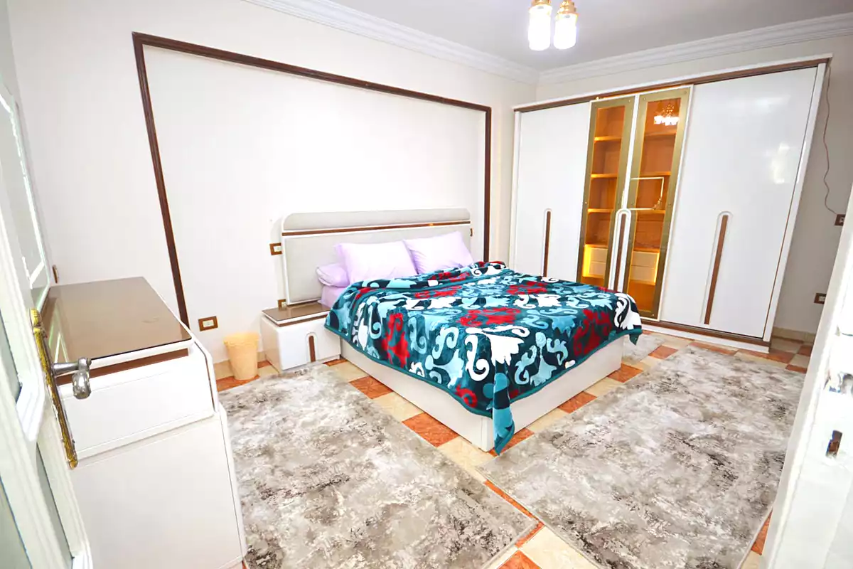 https://aqarmap.com.eg/ar/listing/7065491-for-sale-alexandria-miami-shr-jml-bd-lnsr