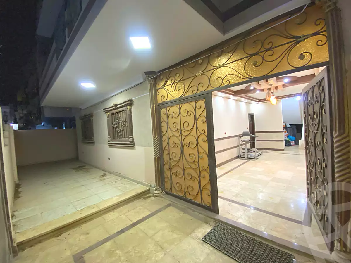 https://aqarmap.com.eg/ar/listing/7065257-for-sale-sharqia-10th-of-ramadan-al-hay-al-khames-wa-eshroon