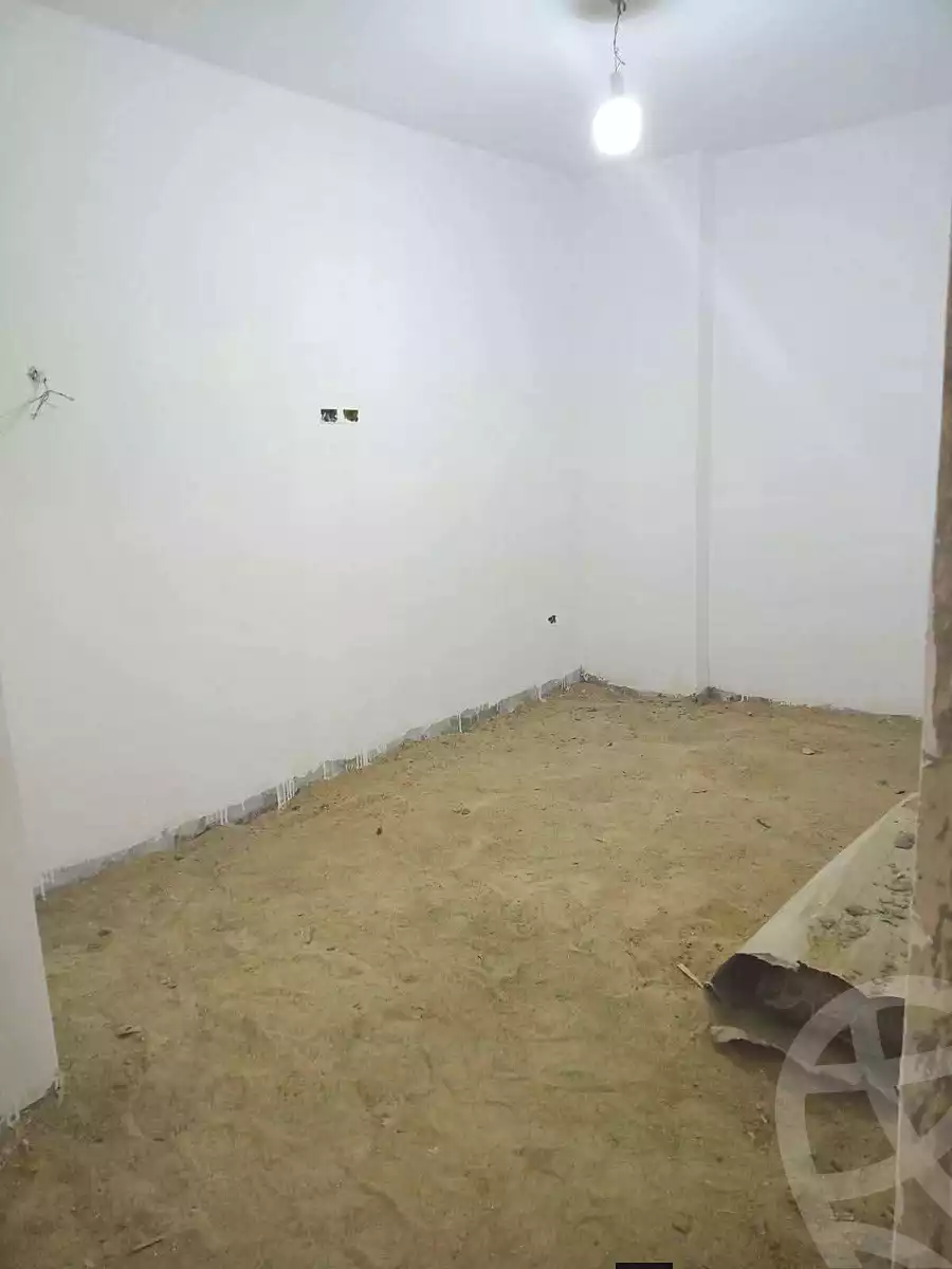 https://aqarmap.com.eg/en/listing/7065579-for-sale-cairo-helwan-hadayek-helwan-el-eshrein-st
