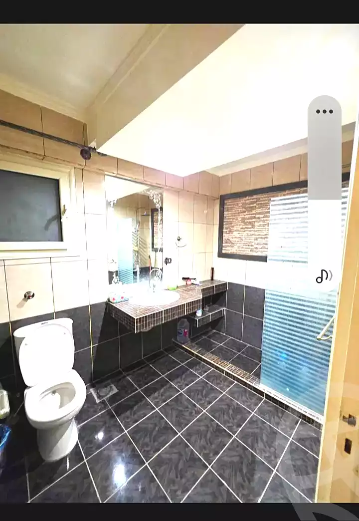 https://aqarmap.com.eg/en/listing/7065588-for-sale-alexandria-sydy-bshr-sydy-bshr-bhry-shr-mhmwd-l-yswy