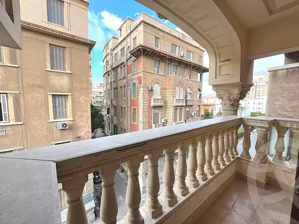 https://aqarmap.com.eg/ar/listing/7065615-for-sale-alexandria-mht-lrml-fouad-st