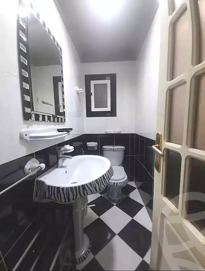 https://aqarmap.com.eg/ar/listing/7066086-for-sale-alexandria-al-agamy-lbytsh