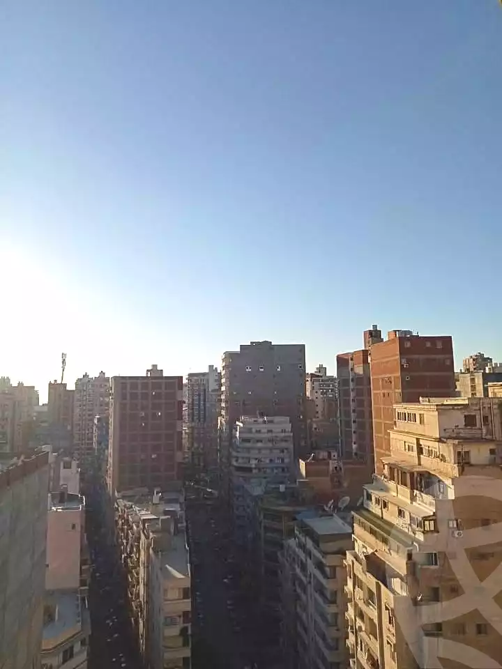 https://aqarmap.com.eg/en/listing/7066300-for-sale-alexandria-sydy-bshr-sydy-bshr-bhry-khalil-hamada-st