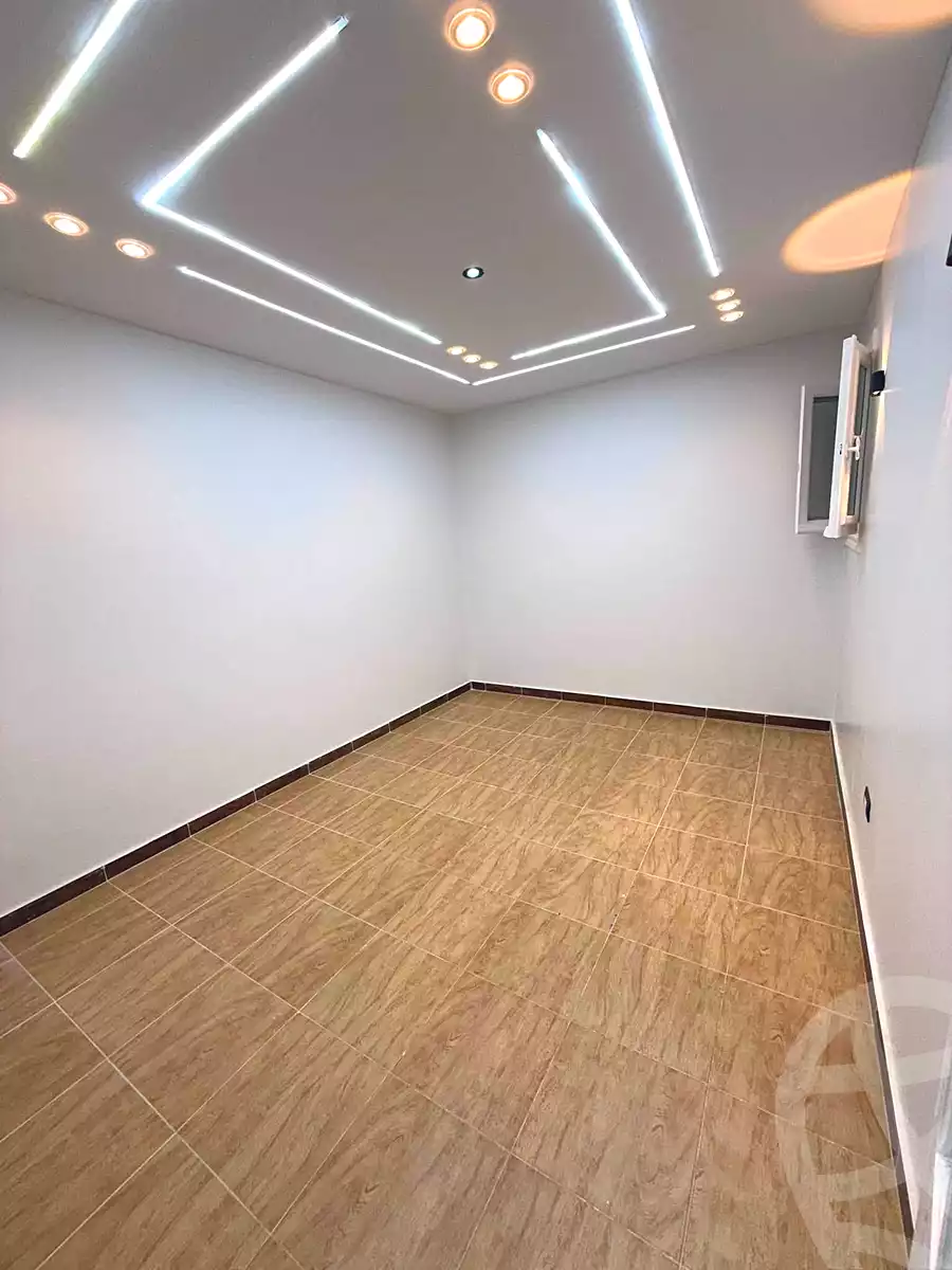 https://aqarmap.com.eg/ar/listing/7066395-for-sale-alexandria-el-asafra-l-sfr-bhry