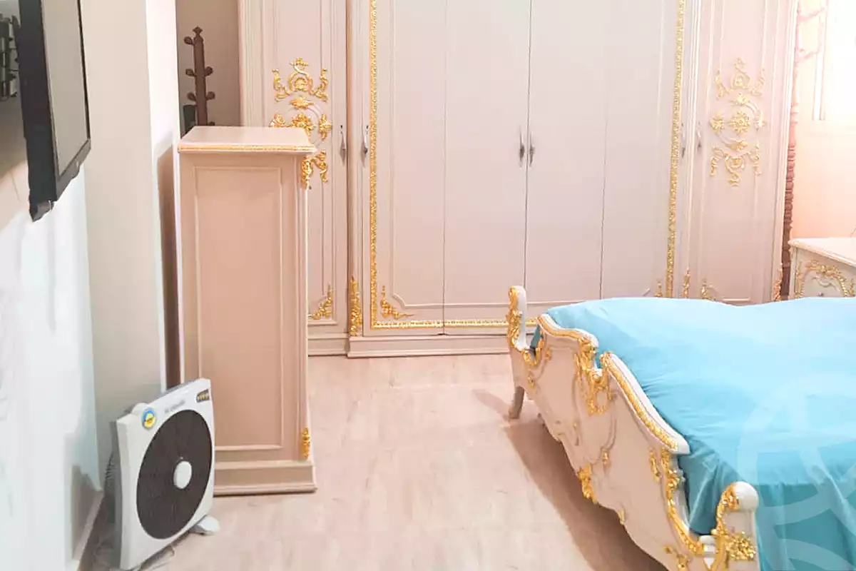 https://aqarmap.com.eg/ar/listing/7066453-for-rent-alexandria-camp-cesar-port-said-street