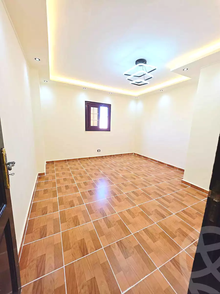 https://aqarmap.com.eg/ar/listing/7066542-for-sale-alexandria-al-agamy-shataa-el-nakheel-street-39
