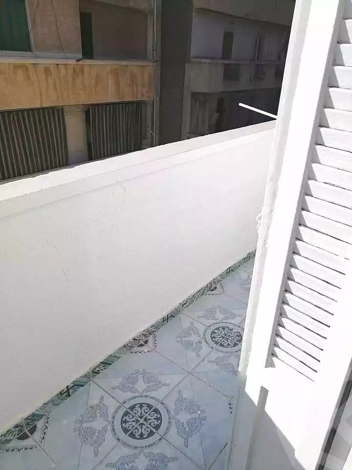 https://aqarmap.com.eg/ar/listing/7066568-for-sale-alexandria-sydy-bshr-sydy-bshr-bhry-gamal-abd-el-nasir-st