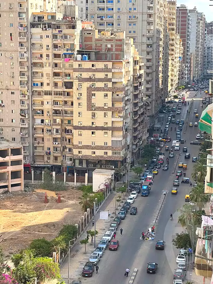 https://aqarmap.com.eg/en/listing/7066663-for-sale-alexandria-sydy-bshr-sydy-bshr-bhry-shr-mhmwd-l-yswy