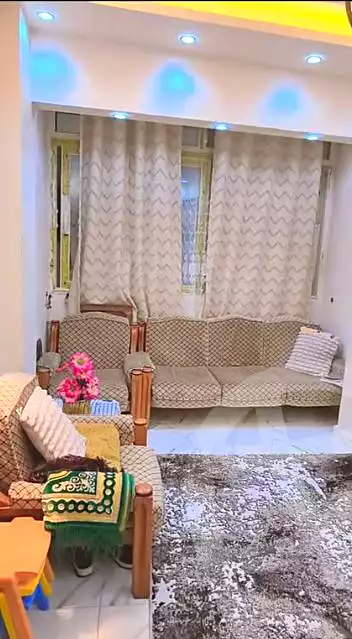 https://aqarmap.com.eg/ar/listing/7066784-for-sale-alexandria-sydy-bshr-sydy-bshr-bhry