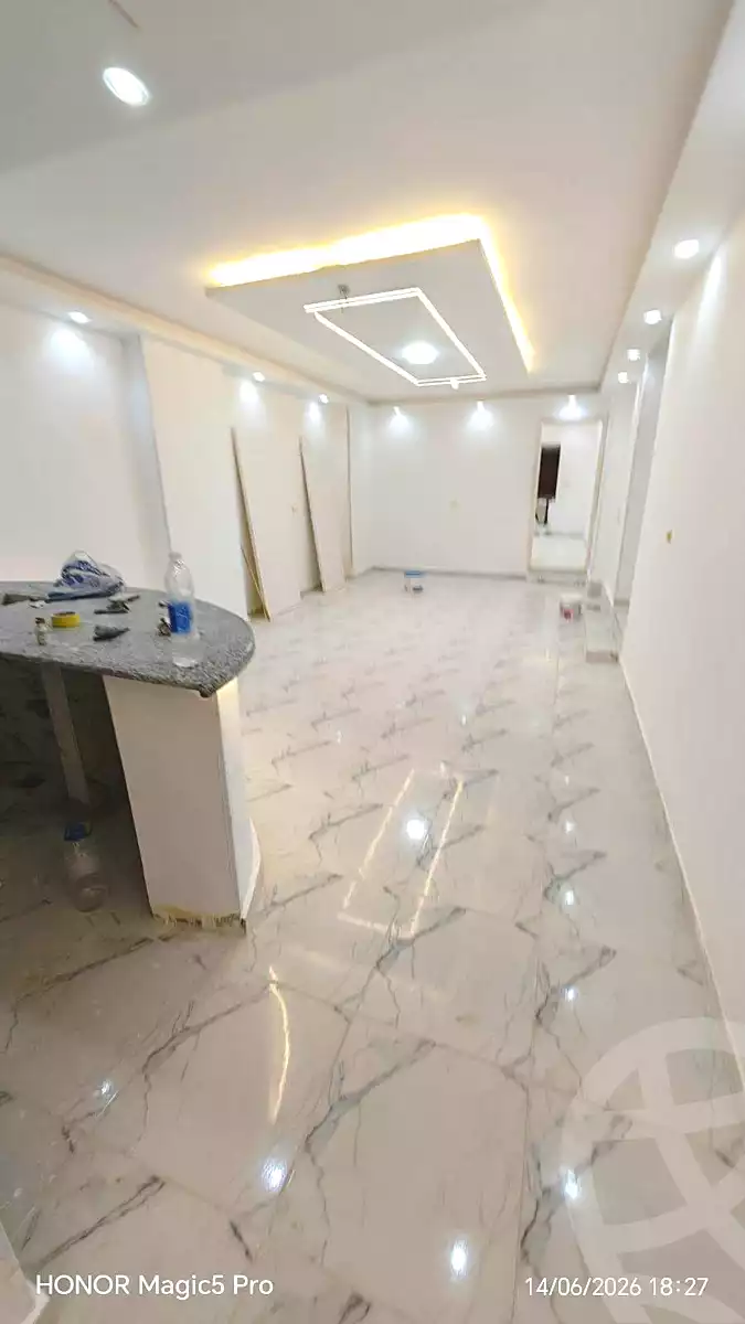 https://aqarmap.com.eg/ar/listing/7066872-for-rent-cairo-helwan-mostafa-fahmy-st