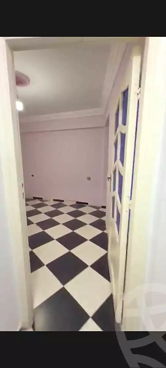https://aqarmap.com.eg/ar/listing/7066948-for-sale-alexandria-el-asafra-shr-45