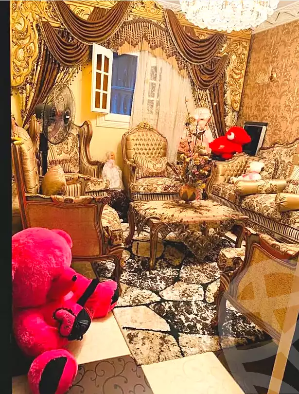 https://aqarmap.com.eg/ar/listing/7067080-for-sale-alexandria-al-agamy-lbytsh-qased-kareem-st